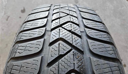 2x 205/55R17 95H XL Pirelli Winter SottoZero 3 / 2x 7-6мм - зимние шины