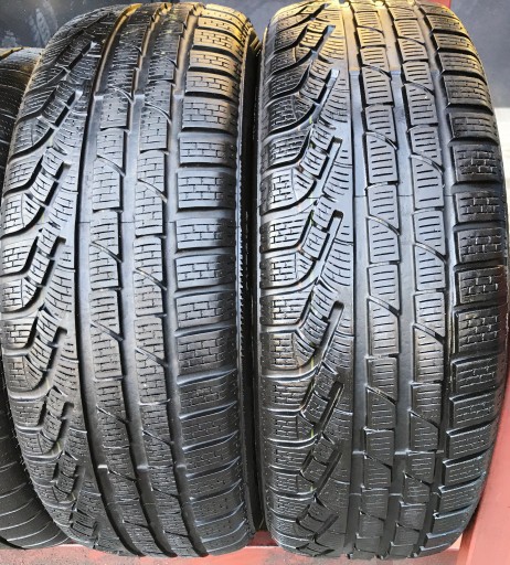 2x 205/65R17 PIRELLI SOTTOZERO 2 ЗИМА