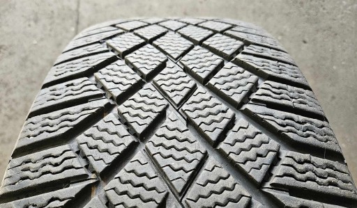 2x 235/55R18 104T XL Continental VikingContact 7 / 2x 6.5mm - зимові шини