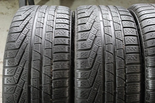 2x 245/35R20 PIRELLI SOTTOZERO WINTER 240 SERIE II N0 91V 17r