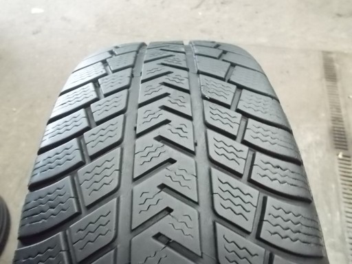 2x MICHELIN Latitude Alpin 235/55R18 5,7 мм 2016 г.