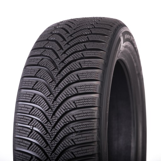 2x ЗИМОВІ ШИНИ 135/70R15 Hankook W452 70T