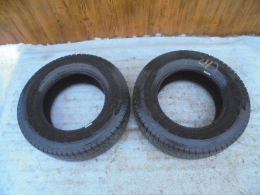 2 зимние шины Continental 215/70R15C 20R