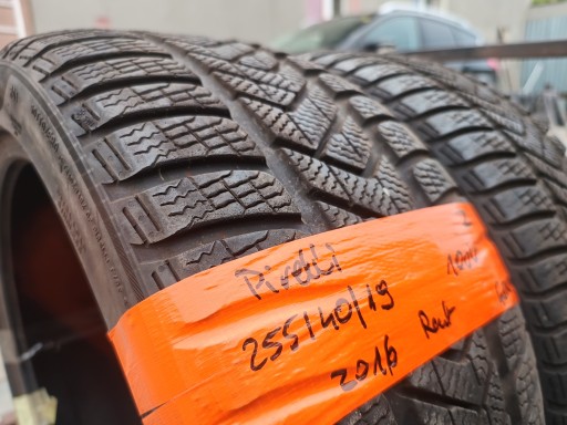 2x Pirelli Sottozero 3 зима 255/40/19