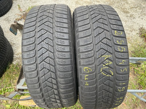 2x Pirelli Winter SottoZero 3 235/45R19 99V 6 мм