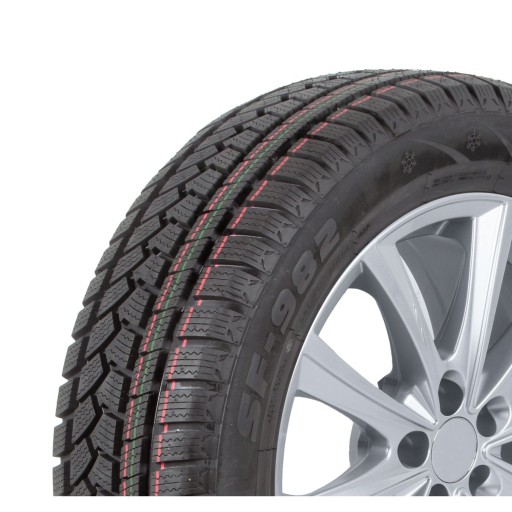 2x SUNFULL 205/65R15 94H SF-982 зима
