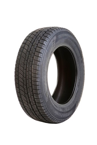 2 зимние шины 215/55R17 FORTUNE FSR901 98V XL