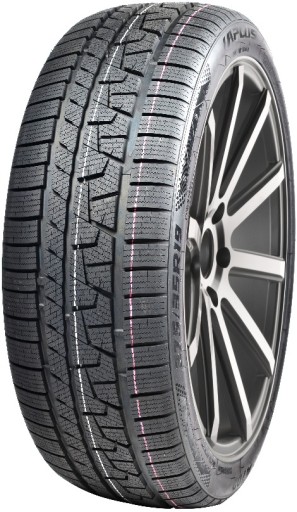 2 зимние шины 235/45R18 Aplus A702.