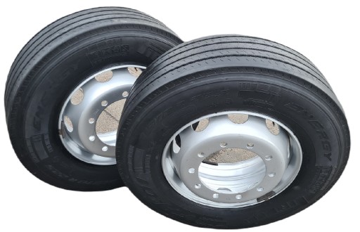 315/70 R22. 5 22.5 колеса PIRELLI FH01 оригінальний новий обід колеса