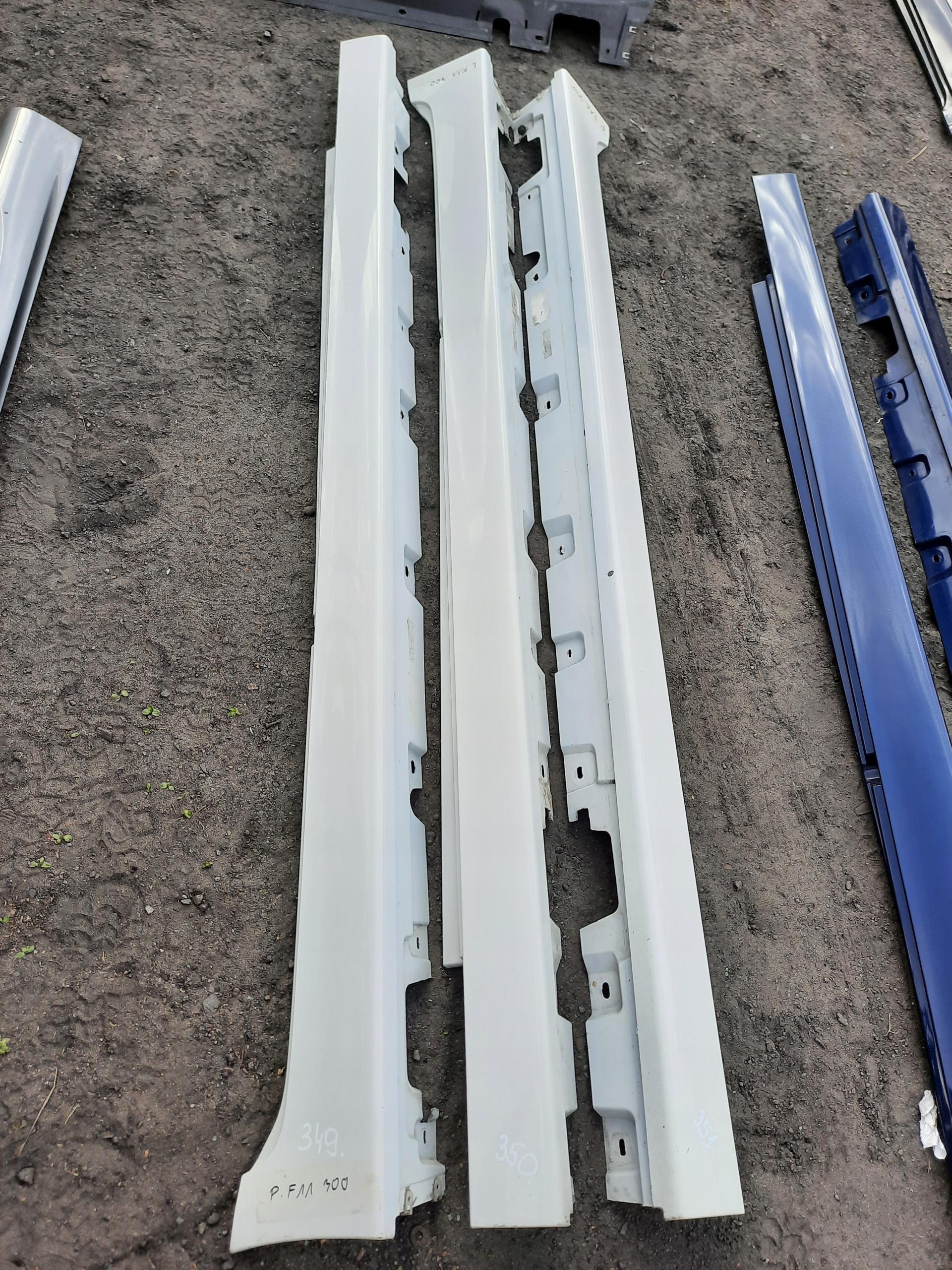 351 BMW F10 F11 педаль порога права 300