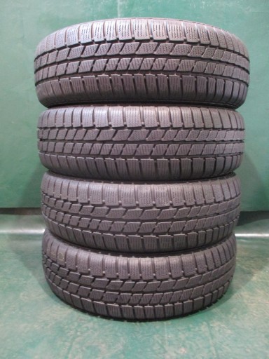 4 зимние шины 175/65R15 Continental 810S 7 и 6 мм.