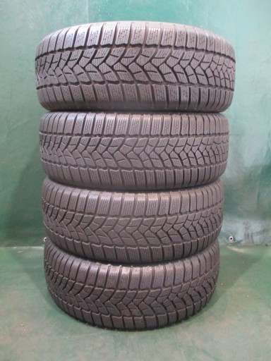 4 зимние шины б/у 205/55R16 Firestone WH3 7,5 и 6,2 мм, 2015 г., размер 82