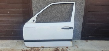 4 шт дверей на Мерседес W124