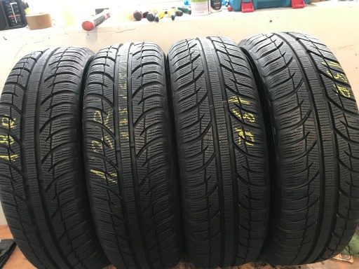 4 x Toyo Snowprox S943 175/65R15 88 T