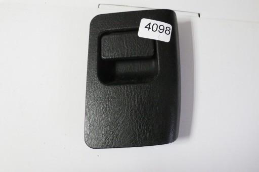 8V41-16C217-AC5ZJN - ЛЕВАЯ РЕШЕТКА MUDGUARD KUGA 08-12