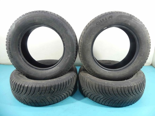 4X ЗИМНИЕ ШИНЫ GITI W2 215/65 R16