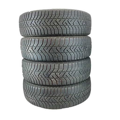 4x зимние шины Pirelli Winter 210 Snowcontrol Serie III 195/70R16 (79394)