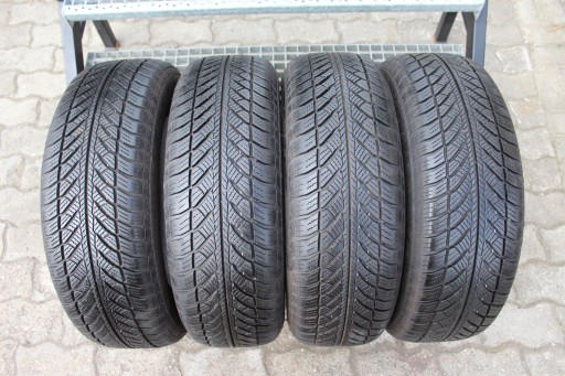 4x 205/65R16 GOODYEAR ULTRAGRIP 8 PERFORMANCE * 95H 19r