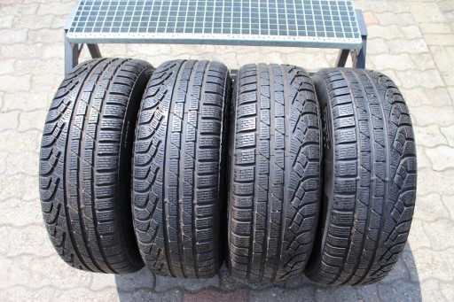 4x 205/65R17 PIRELLI SOTTOZERO WINTER 210 SERIE II * 96H 6,5 мм