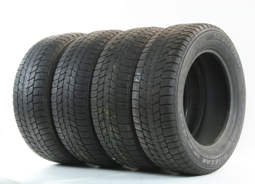 4x 235/60R17 Bridgestone Blizzak LM 25 4x4