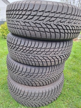 4 ЗИМНИЕ ШИНЫ 205/55R16 Nokian Tyres Snowproof 1