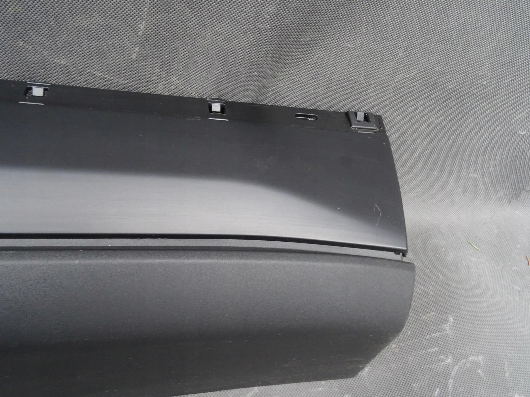 GT4B-R20306-V - FORD EDGE 15-МОЛДИНГ ПЕРЕДНЬОЇ ПРАВОЇ ДВЕРІ