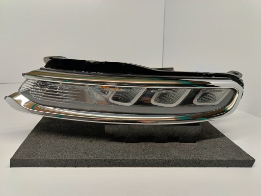 CITROEN C3 III 16- LAMPA LEWA ŚWIATŁO DRL LEWE PRZÓD LED OEM 9823313080