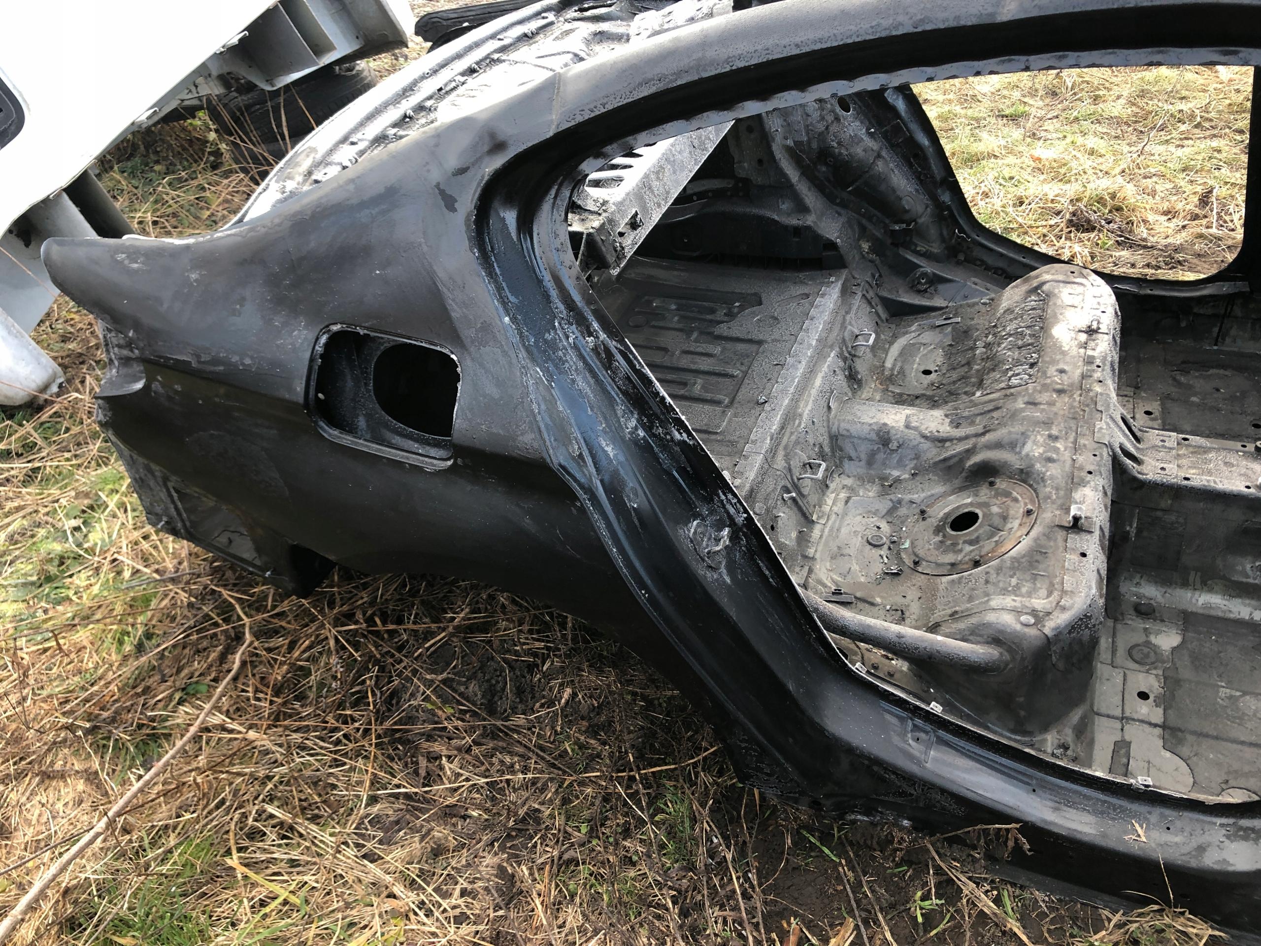 Четверть правая левая задняя BMW 5 G30