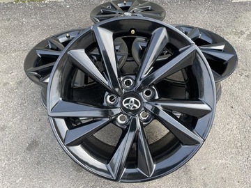 5x114.3 17 TOYOTA AURIS COROLLA 7J et50