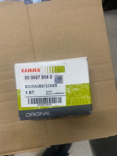 697904.0 - 697904 697904,0 0006979040 000697904,0 Клеммная колодка CLAAS