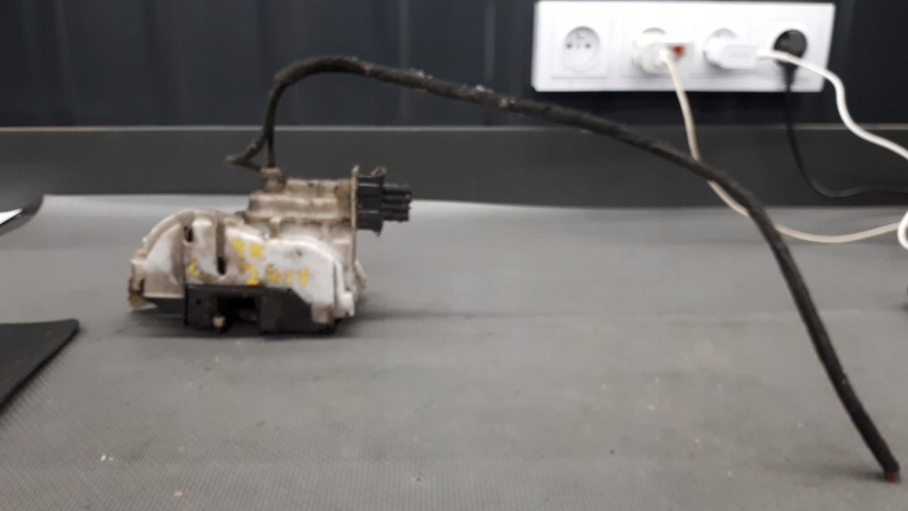 6k4837015b замок двері лівий передній VW CADDY