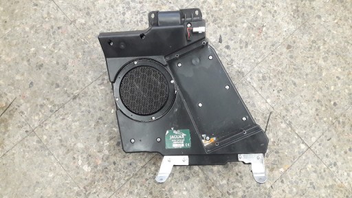 6W83-19A068-BG Сабвуфер Jaguar XK X150