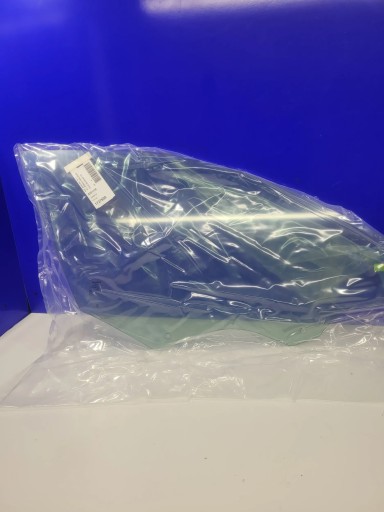 31468110 - Volvo v60 2019 передня права сторона (двері)