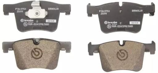 P 06 075X - ТОРМОЗНЫЕ КОЛОДКИ BREMBO ПЕРЕДНИЕ P 06 075X