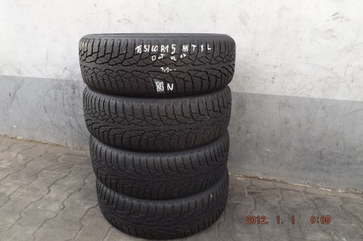 [86N] 4XWINTER 185/60R15 88T NOKIAN WR D4 &