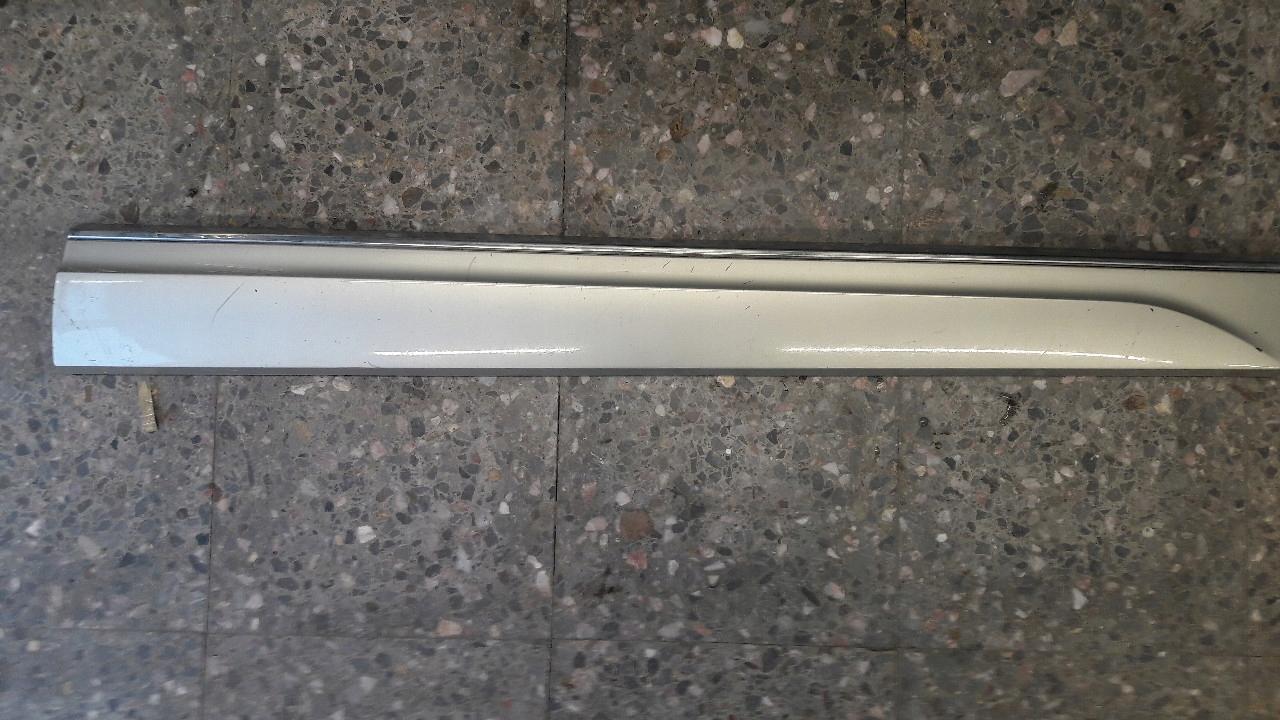 8r0853960l передні праві двері Audi Q5 сріблястий