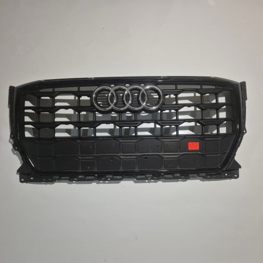 728 - Audi q2 81a s-line решітка радіатора решітка бампера 81a853651h