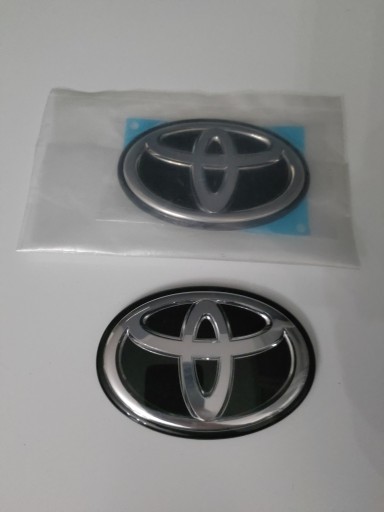 90975-02124 - 90975-02138 Toyota Corolla E21, Yaris IV - ЭМБЛЕМА РАДАР