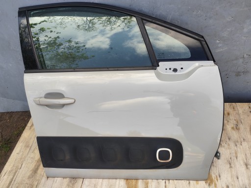Citroen c3 iii передняя правая дверь