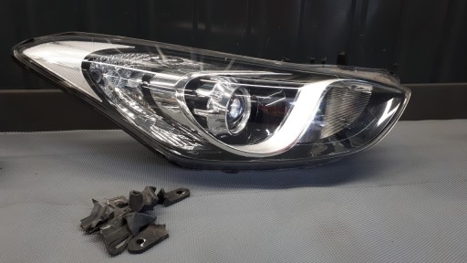 92102-6110 Лампа правая Hyundai i30