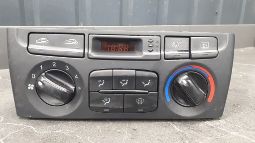 95900-38000 панель кондиционера HYUNDAI SONATA EF