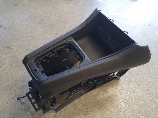 969126106R ПЛАСТИКОВИЙ ТУНЕЛЬ РАМА ТУНЕЛЬ RENAULT CAPTUR II