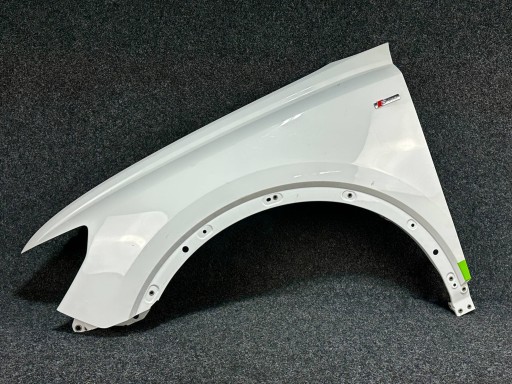 Audi q3 ii 83a 18- ліве переднє крило 83a821467