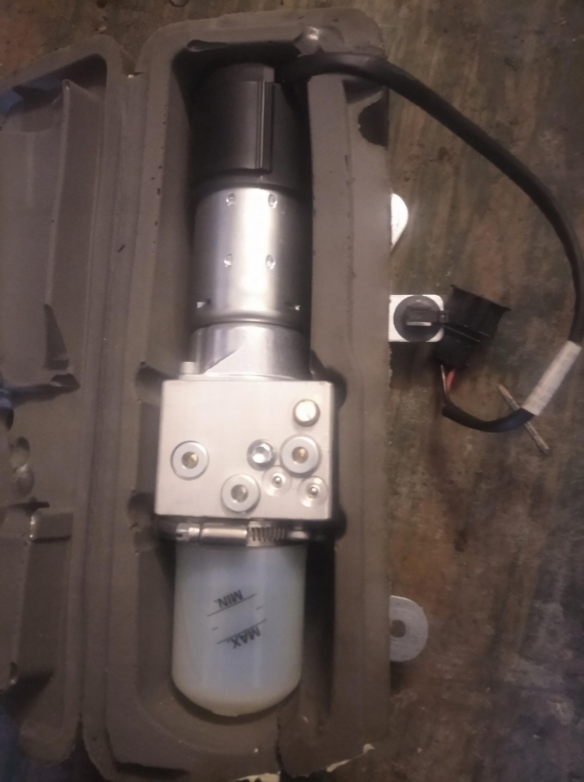 8P7871791 - A3 VW GOLF 6 VI кабриолет складной насос крыши