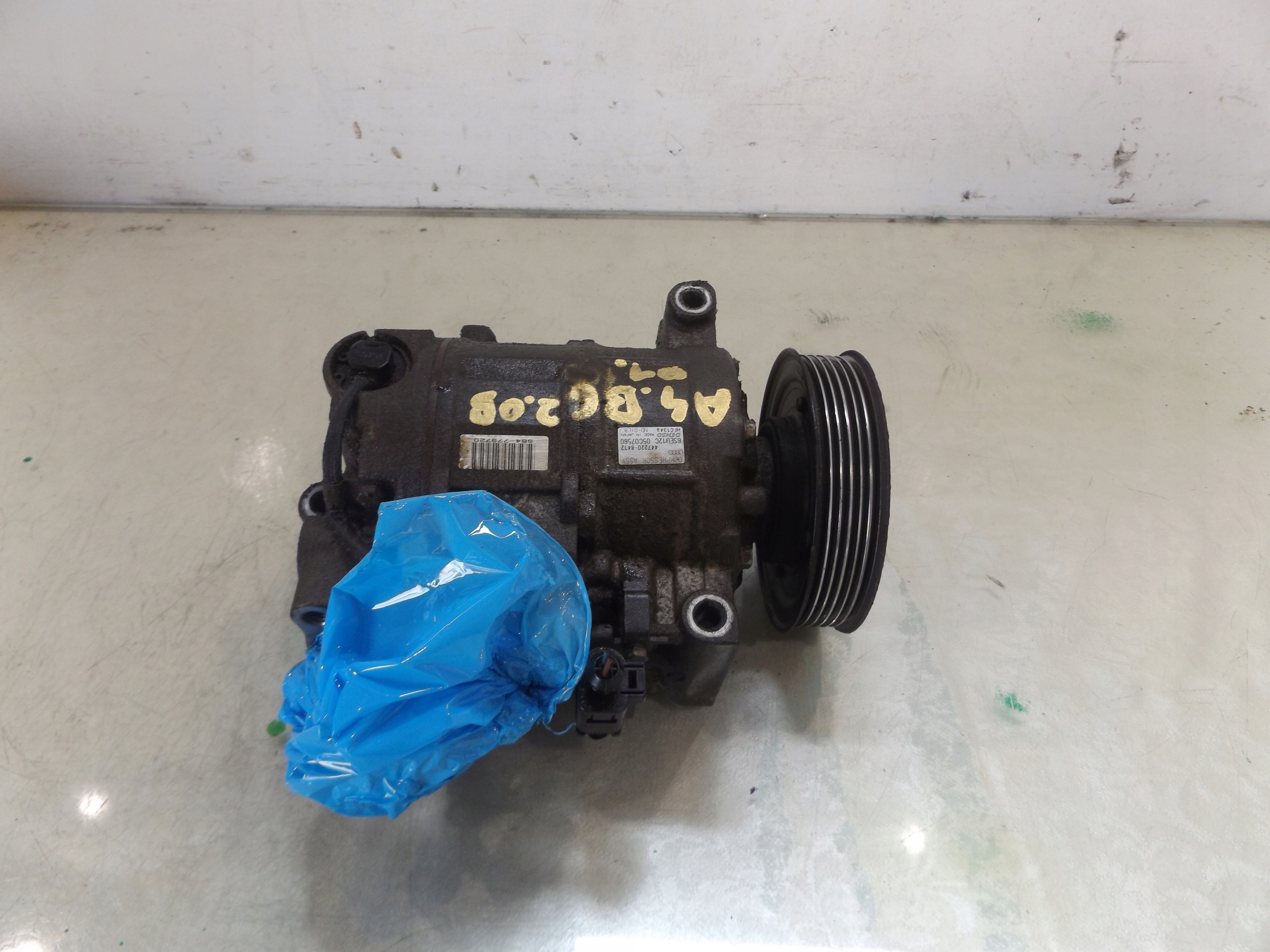 A4 B6 2,0 компрессор кондиционера 447220-8412