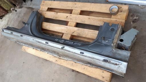 A4 B8 S4 порог обшивка порога правый S LINE