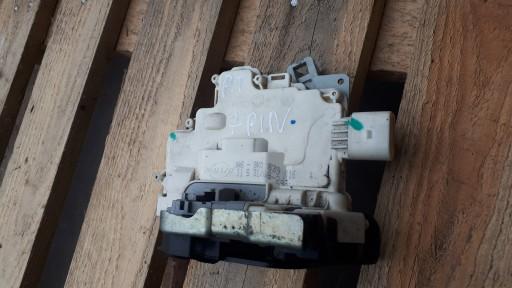 A4 B8 замок двері правий задній 7 PIN A5 Q5 8k0839016