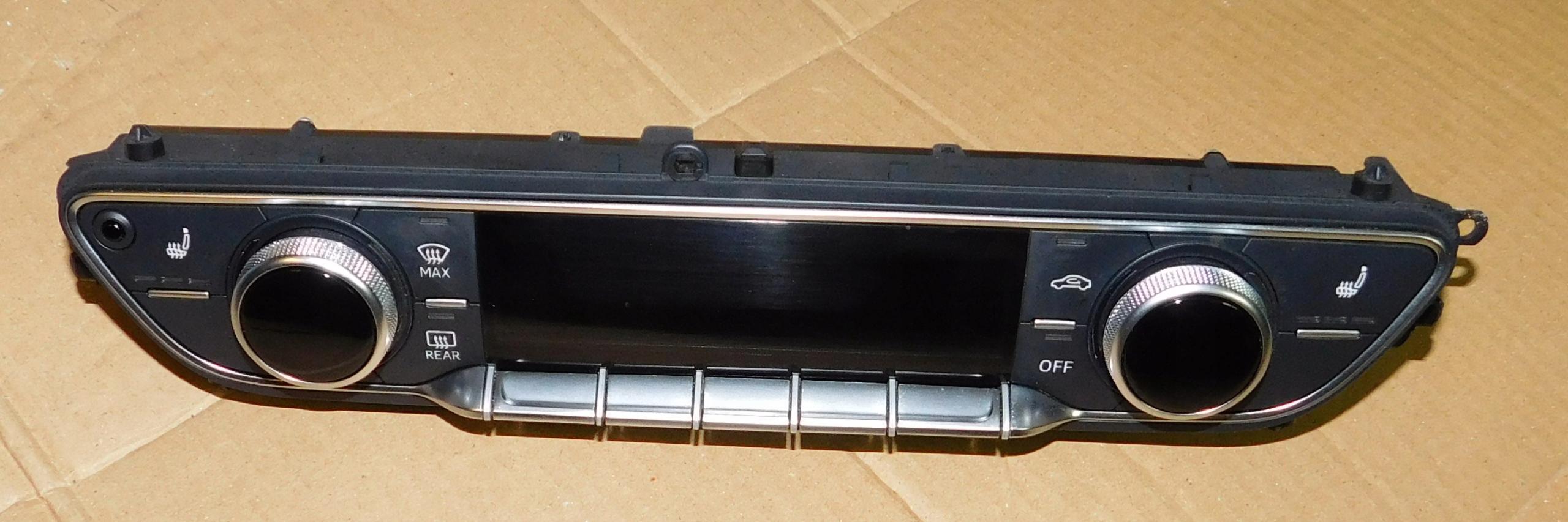 A4 B9 8W панель кондиционера 8W0820043T законный