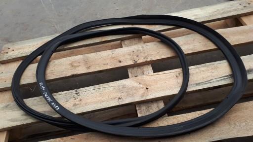 8W9827705B - A4 B9 8W уплотнение крышки багажника задний универсал