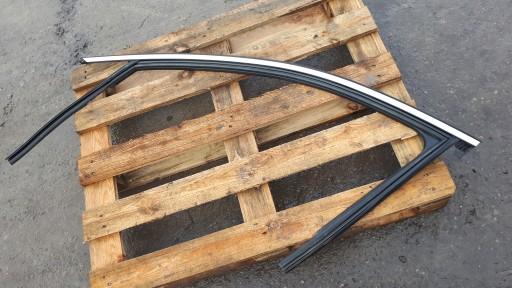 8W0837431 - A4 b9 Lift ущільнювач двері рамка ліва передня хром